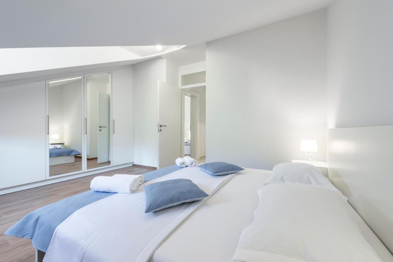 Apartamento Peaceful 2-bedroom Srebreno Mlini